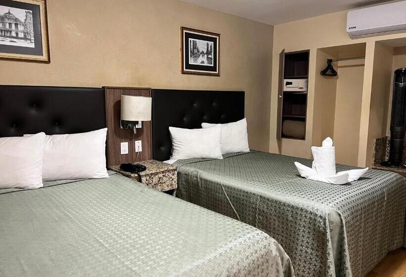 스탠다드 룸 더블 침대 2개, Castropol