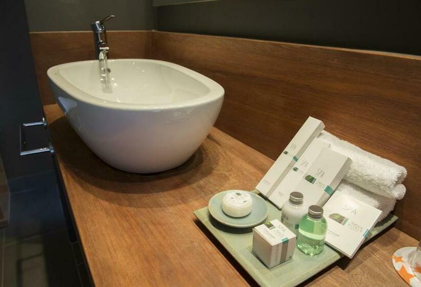 جناح رئاسى, Enjoy Chiloe