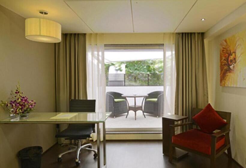 豪华房间, Grande 51