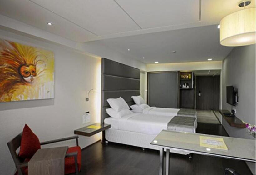 豪华房间, Grande 51