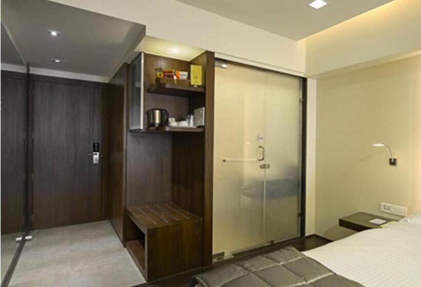 豪华房间, Grande 51