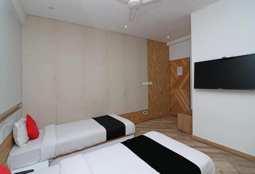 Cameră Standard, Super Collection O Ruby Formerly Hiland International