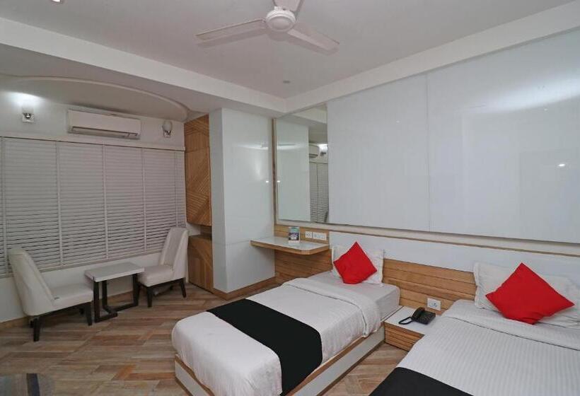 Cameră Standard, Super Collection O Ruby Formerly Hiland International