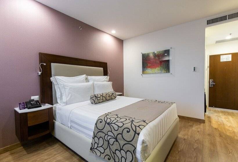 Номер Deluxe, Hs Hotsson Hotel Queretaro
