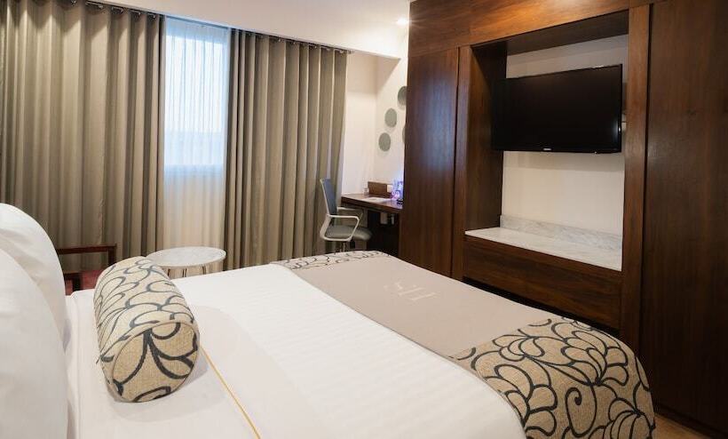 Номер Deluxe, Hs Hotsson Hotel Queretaro