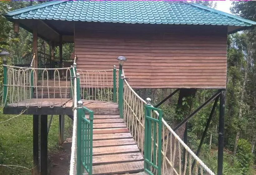 スタンダードスタジオ, Sitaram Mountain Retreat