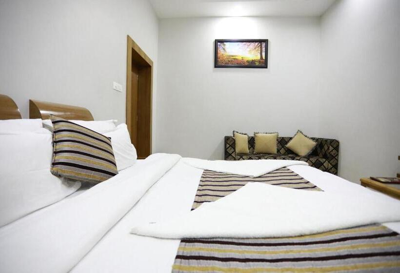 חדר סטנדרט עם מיטת קינג, Krishna Ji