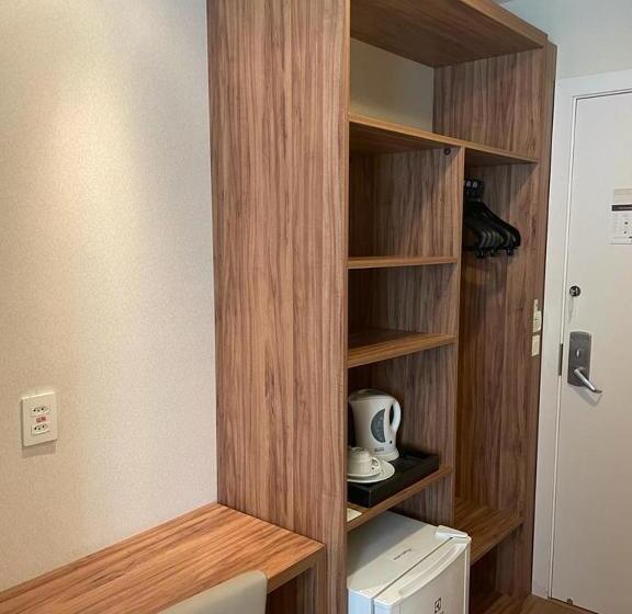 חדר סופריור, Linhares Design