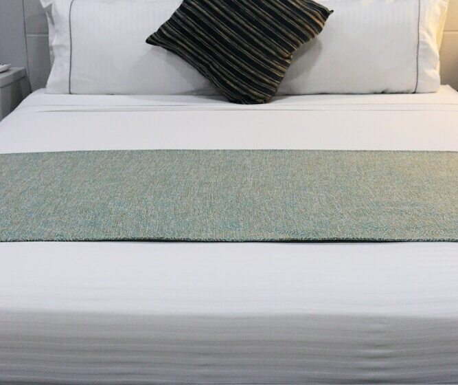 غرفة قياسية, Lleras 10