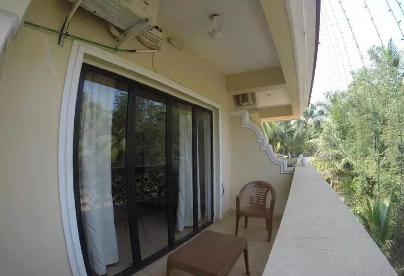 Suite Familiar, Ocean Crest