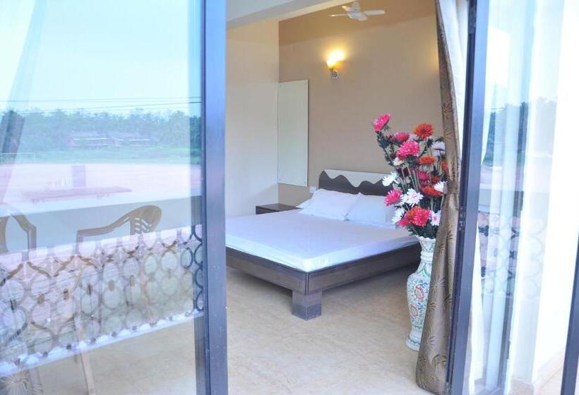 اتاق لوکس با تخت بزرگ, Ocean Crest