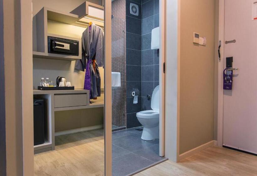 חדר סופריור, Qliq Damansara