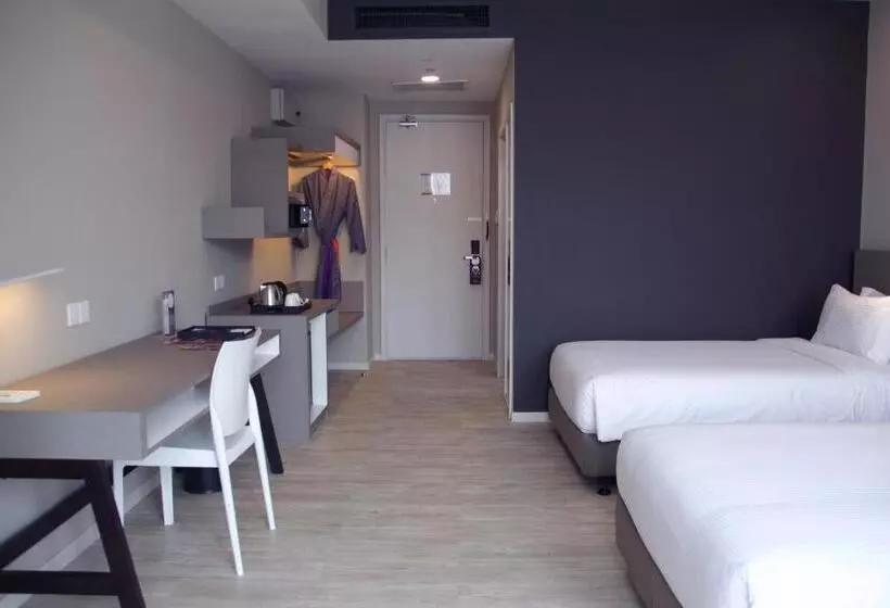 Superior-huone, Qliq Damansara