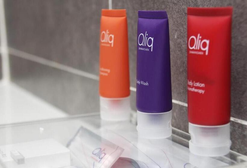 חדר סופריור עם מיטת קינג, Qliq Damansara