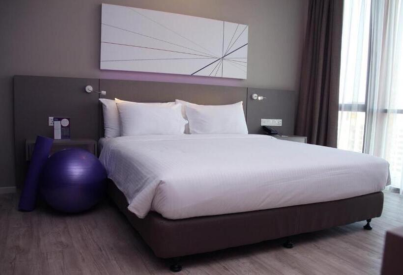 חדר סופריור עם מיטת קינג, Qliq Damansara