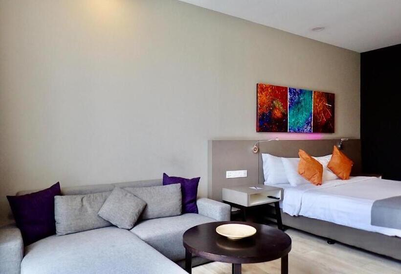 חדר דחוקס עם מיטת קינג, Qliq Damansara