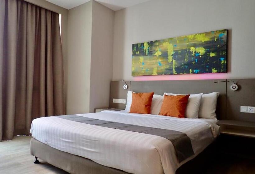 חדר סופריור עם מיטת קינג, Qliq Damansara