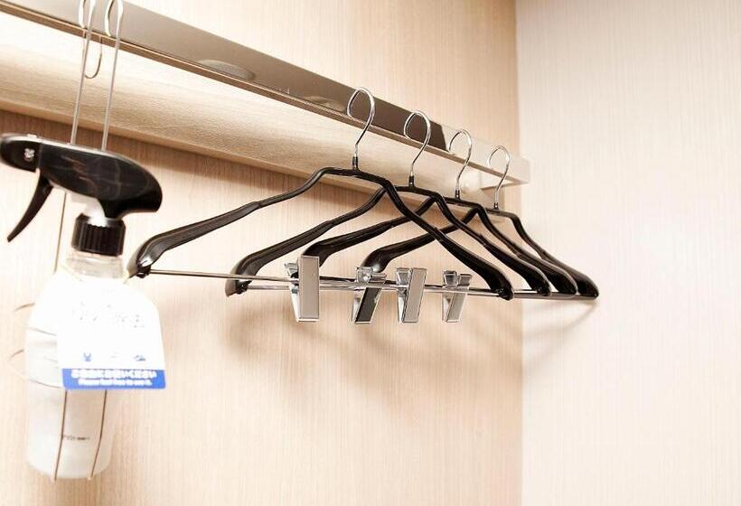 חדר סטנדרט יחיד, Route Inn Sakuminami Inter