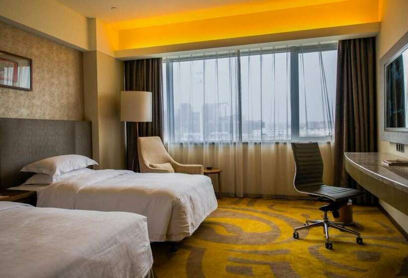 Deluxe Rum, Wuhan Gleetour