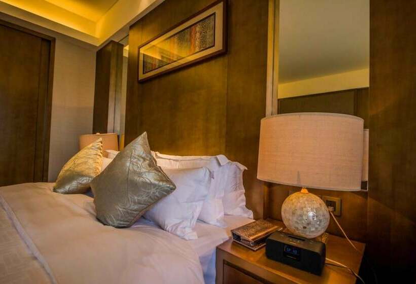 Deluxe Rum, Wuhan Gleetour