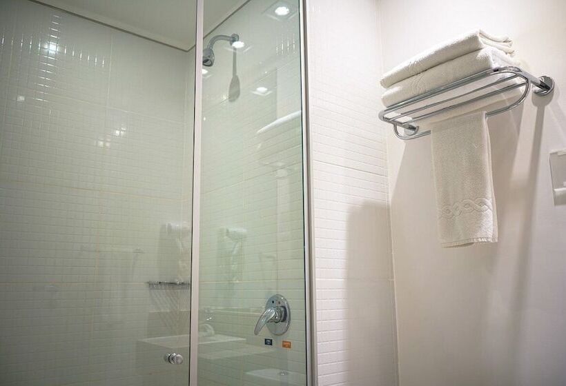 חדר סופריור, Linhares Design