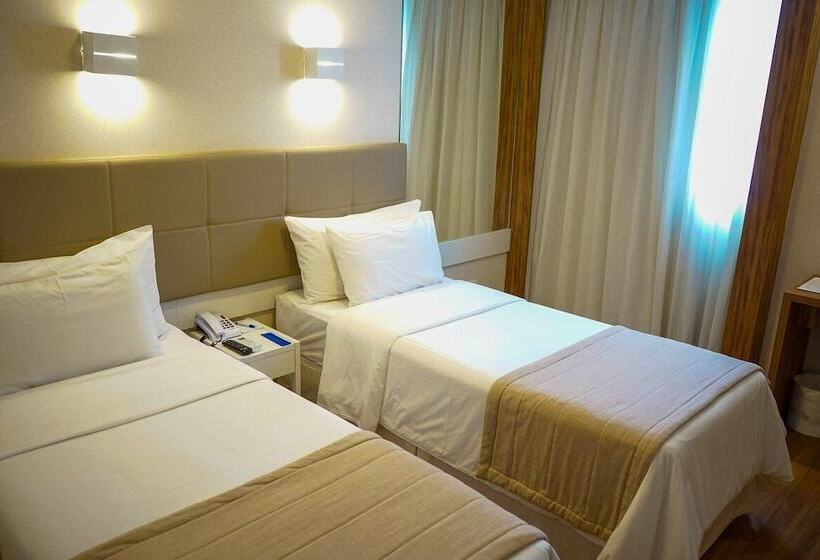 חדר סופריור, Linhares Design