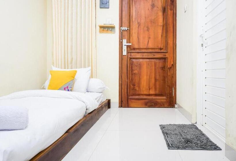 Standard Single Room, Singgahsini Jemursari