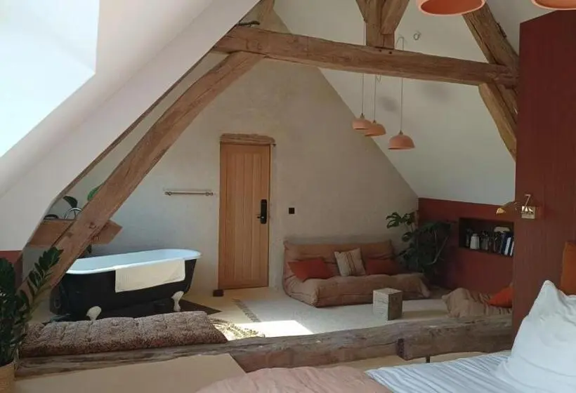 ファミリールーム, La Planque En Perche