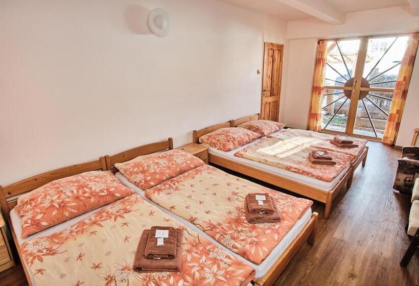 패밀리 스위트, Strnadovský Mlýn