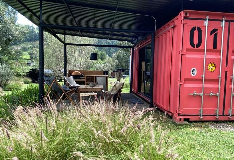 四人标准间, Sur Ono Sur Lodge