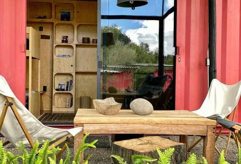 スタンダード4人部屋, Sur Ono Sur Lodge