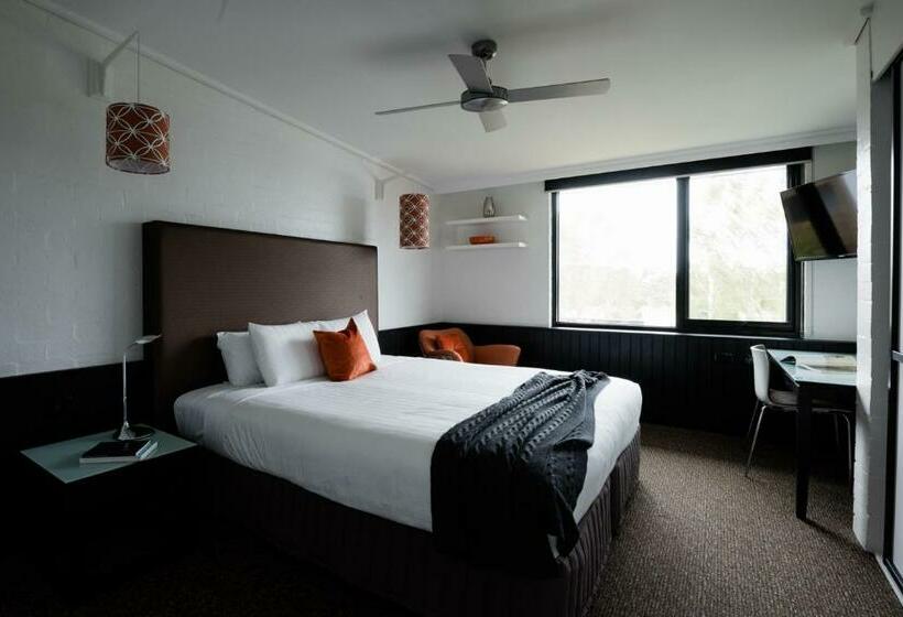 غرفة قياسية, Waurn Ponds Estate