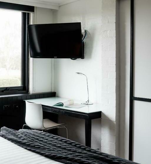 غرفة قياسية, Waurn Ponds Estate