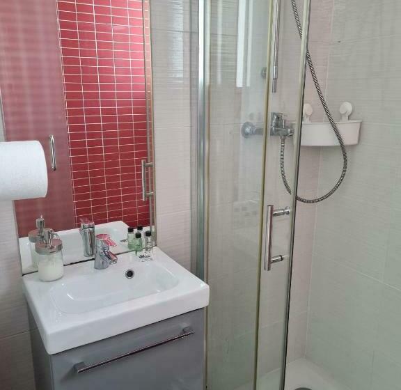 スタンダードルーム, Mikaela Guest House 2