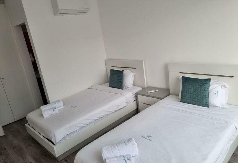 スタンダードルーム, Mikaela Guest House 2