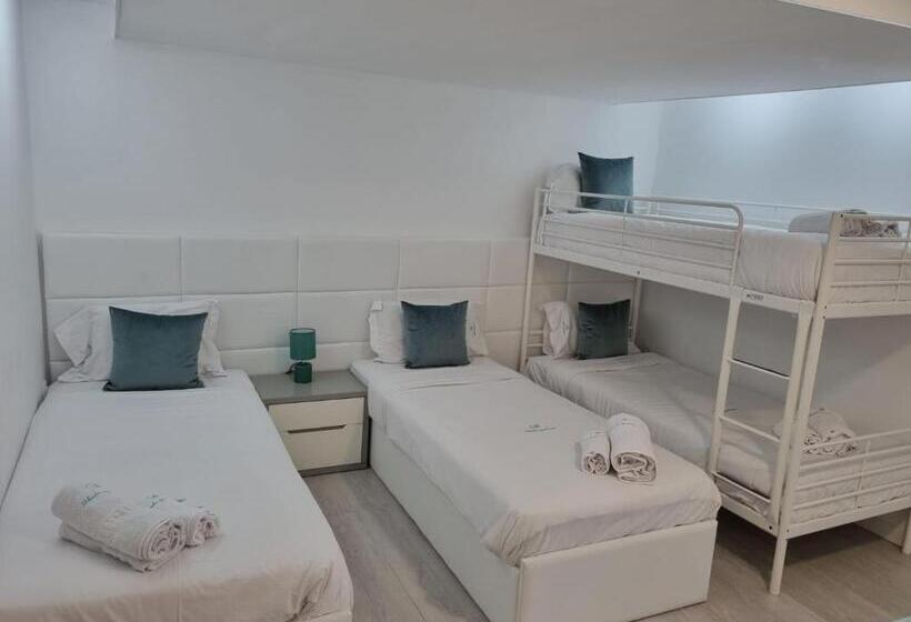 ファミリールーム, Mikaela Guest House 2