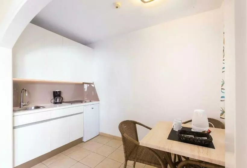 バルコニー付き１ベッドルームアパートメント, Apartamentos LIVVO Puerto de Mogán