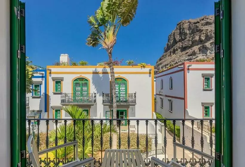 バルコニー付２ベッドルームアパートメント, Apartamentos LIVVO Puerto de Mogán