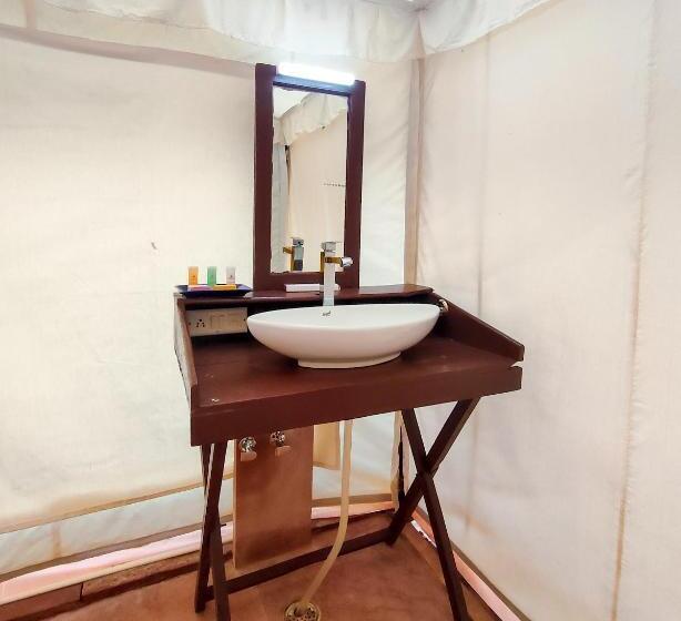 Standard Tent, Bijolai Palace   A Inde Hotel , Jodhpur