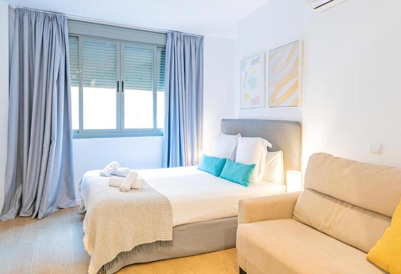 استودیوی استاندارد, Feelathome Merced Apartments