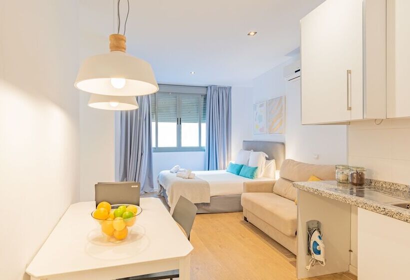 استودیوی استاندارد, Feelathome Merced Apartments