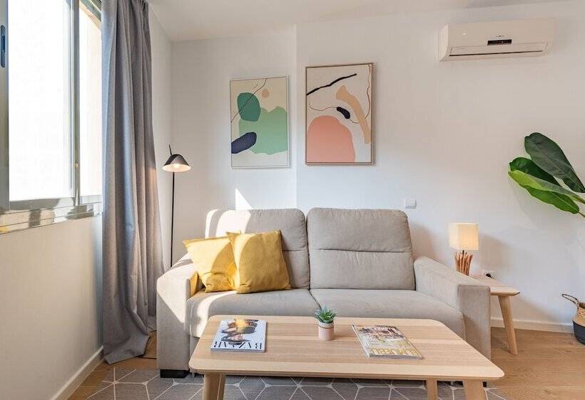 آپارتمان دوبلکس 1 خوابه, Feelathome Merced Apartments