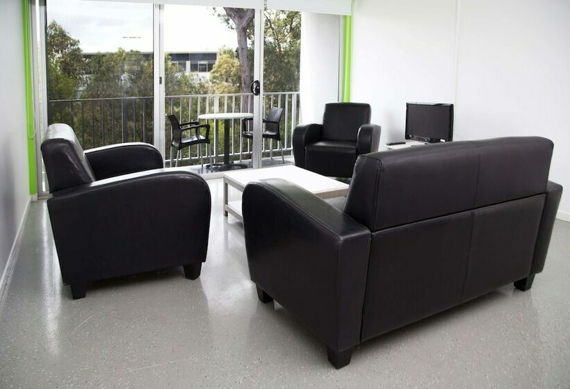 Апартаменты 1 Спальня, Griffith University Village