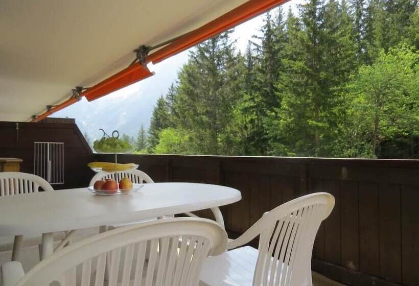 דירת חדר, Hof Arosa