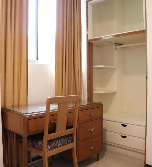 חדר אקונומי, Calvete