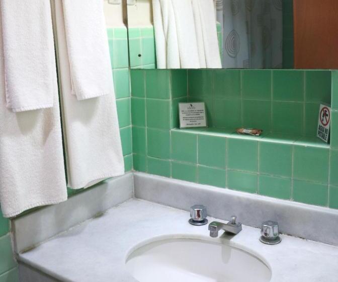 חדר סטנדרט, Calvete