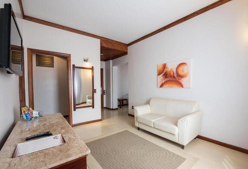 套房, Carlton Plaza