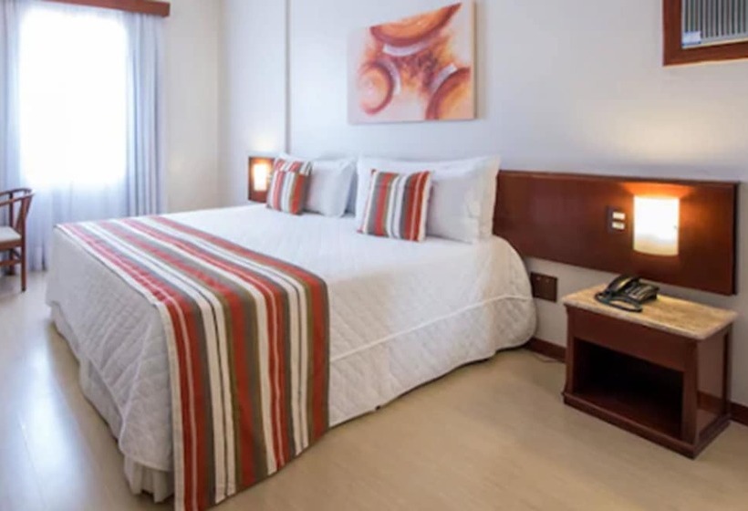 豪华房间, Carlton Plaza