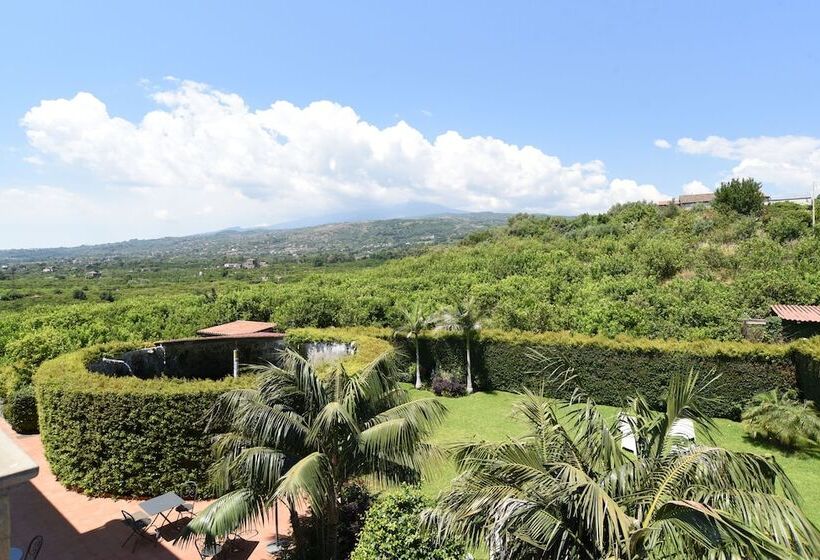 חדר משפחתי, Feudogrande Bio Relais