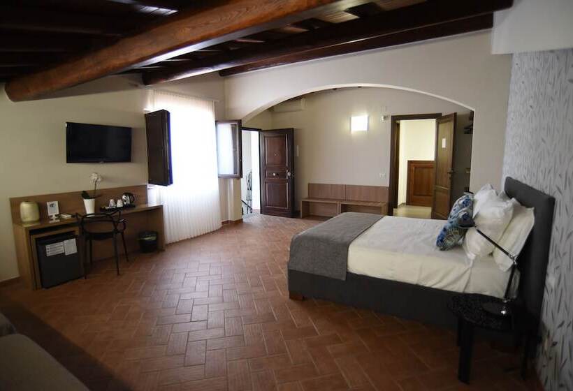 חדר משפחתי, Feudogrande Bio Relais